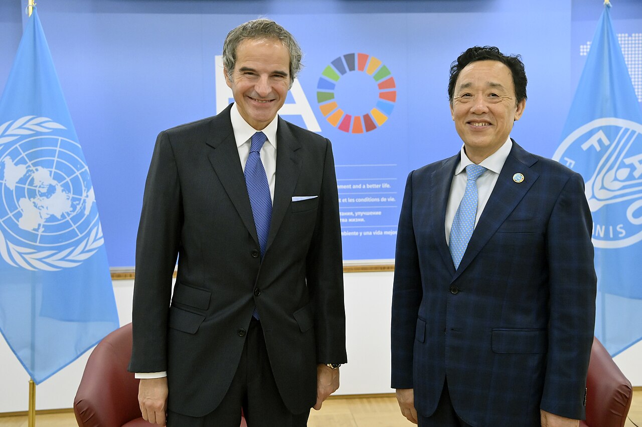 FAO Director-General QU Dongyu welcoming IAEA Director General Rafael Mariano Grossi at FAO headquarters, Rome.